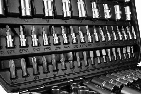 Klucze Nasadowe 110 elementów 1/2", 1/4" Walizka NEO TOOLS